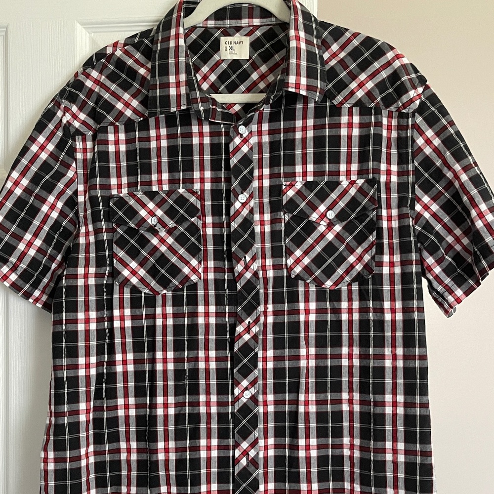 Men's Old Navy Short Sleeve Shirt, XL
